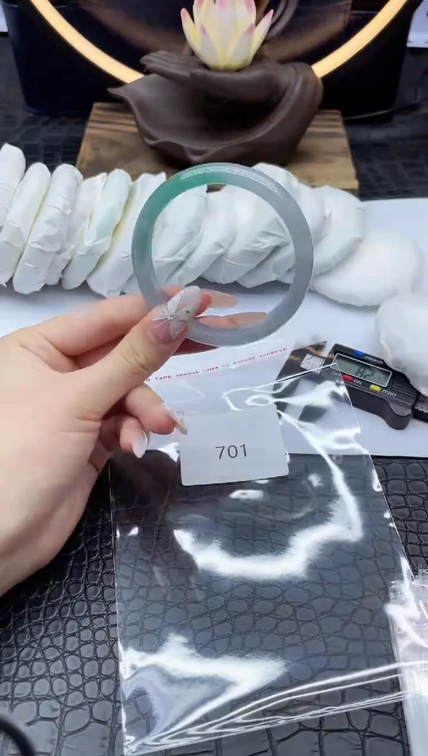 未镶嵌手镯翡翠翡翠一物一图701