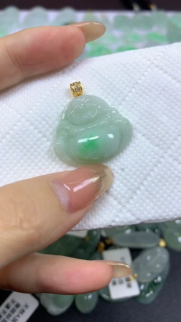 颈饰未镶嵌翡翠A货