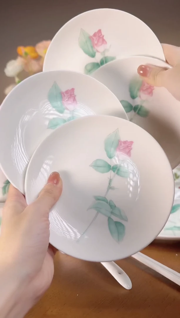 【闪购商品】玫瑰高骨瓷6寸浅盘4个