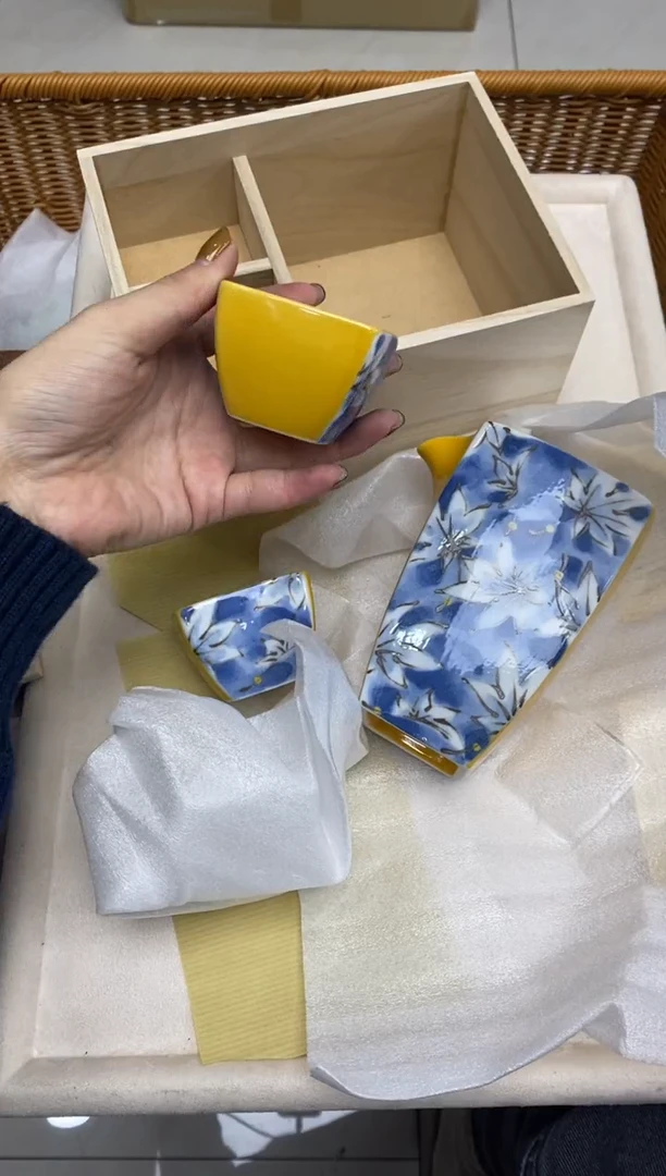 瓷片瓷器之美，尽在隆莲