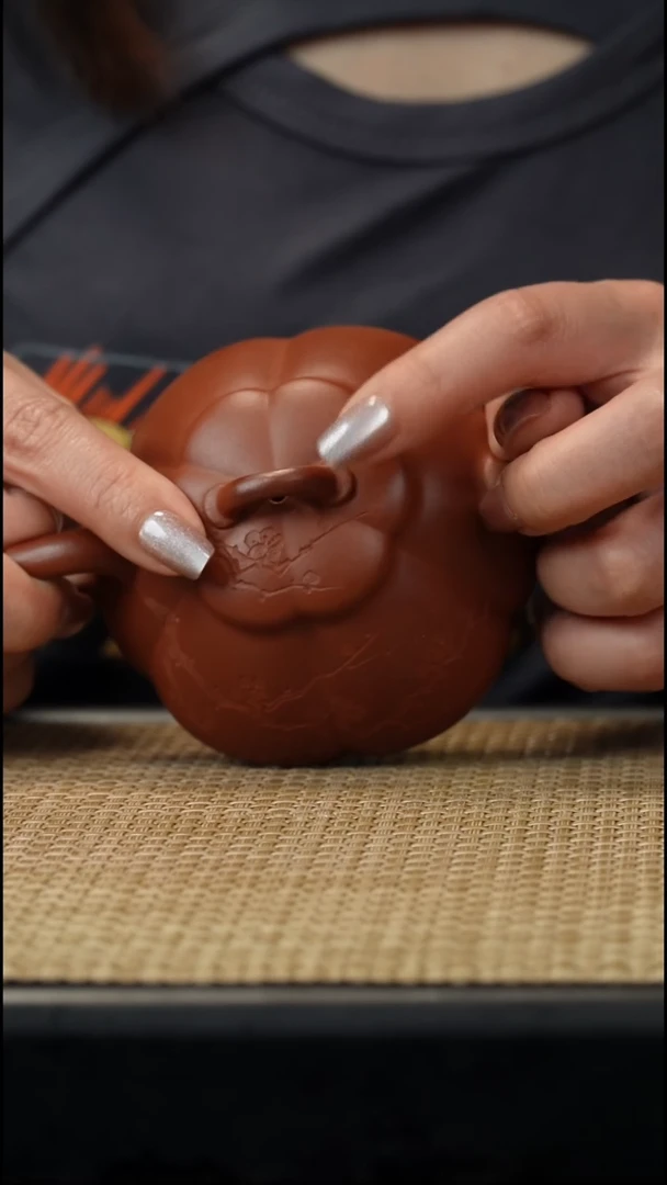 茶壶紫砂生砂石瓢刻绘梅花封釉