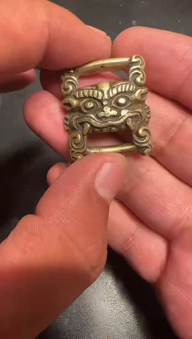 经书扣子经书扣子