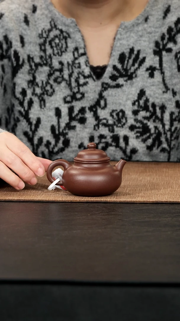 茶壶紫砂老紫泥容天110cc
