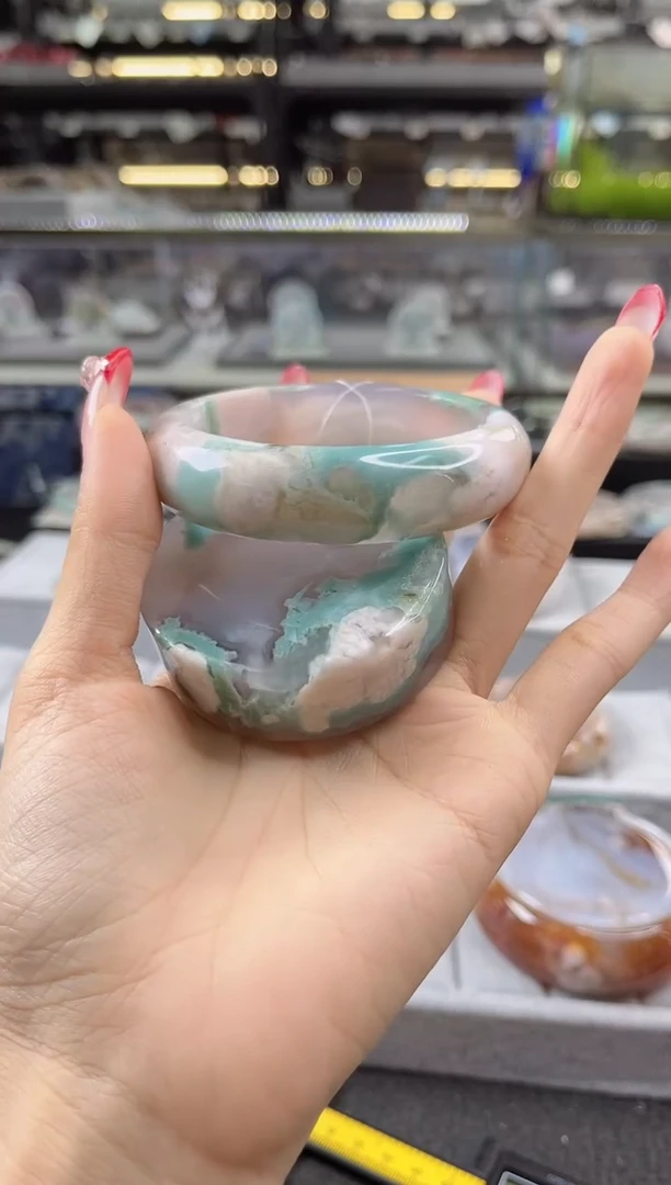 未镶嵌手镯石英质玉瑾圈口（赠品镯心）