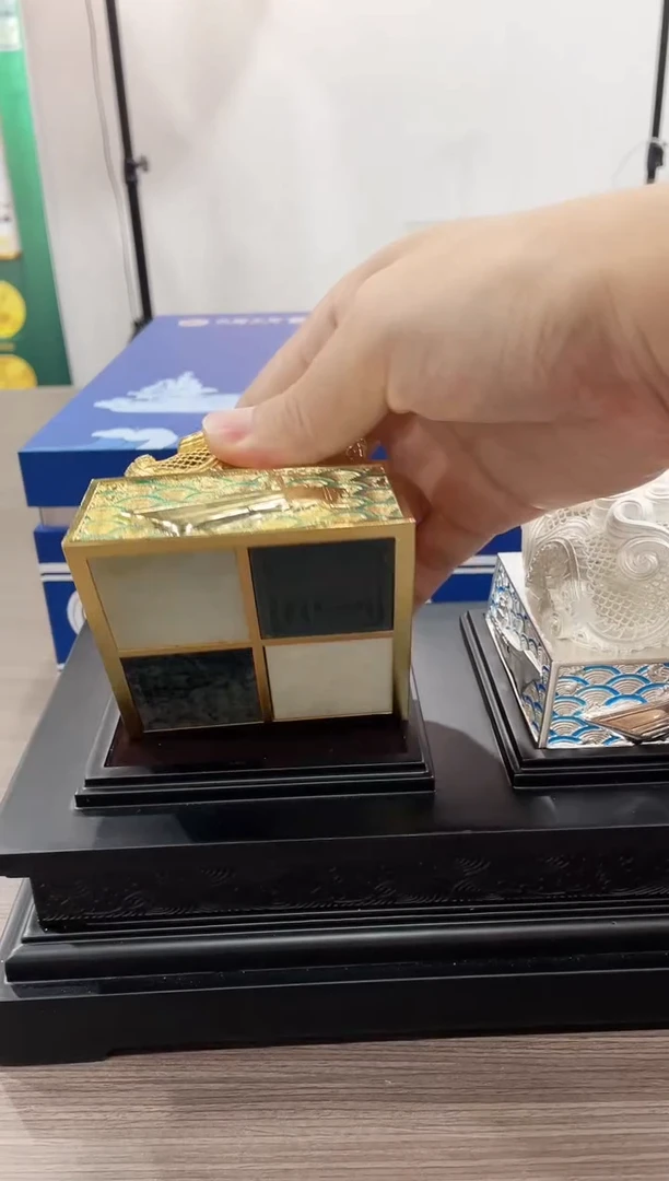 昌化石印石航母纪念 传世国玺