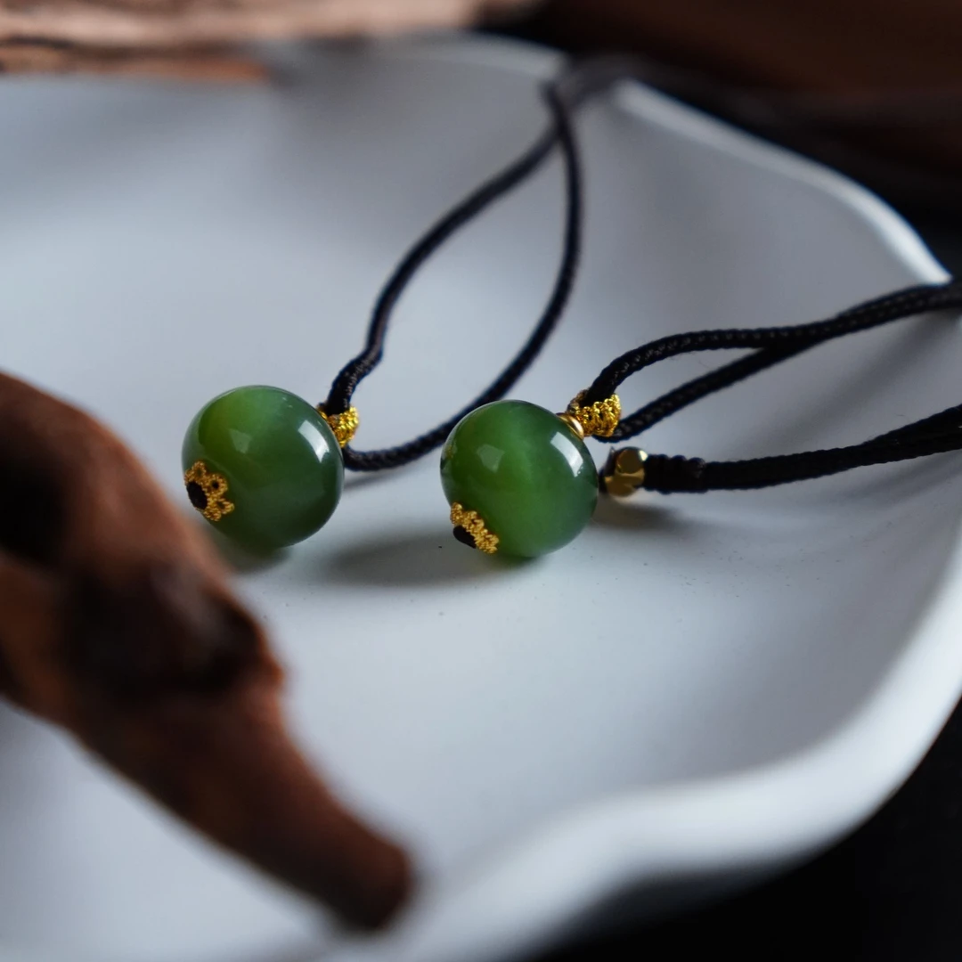 约12*15mm和田玉猫眼碧玉猫眼苹果珠吊坠多样性发一