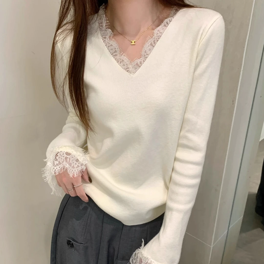 v领蕾丝打底衫女内搭秋冬设计感小众法式针织衫毛衣长袖拼接上衣