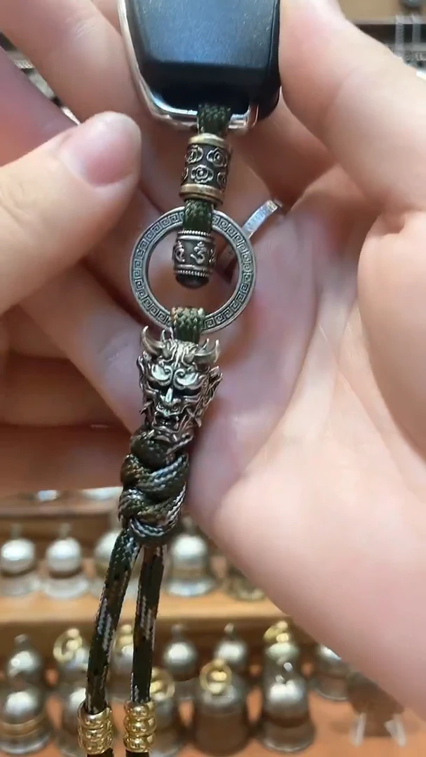 偶**枕新款金刚结钥匙扣挂件