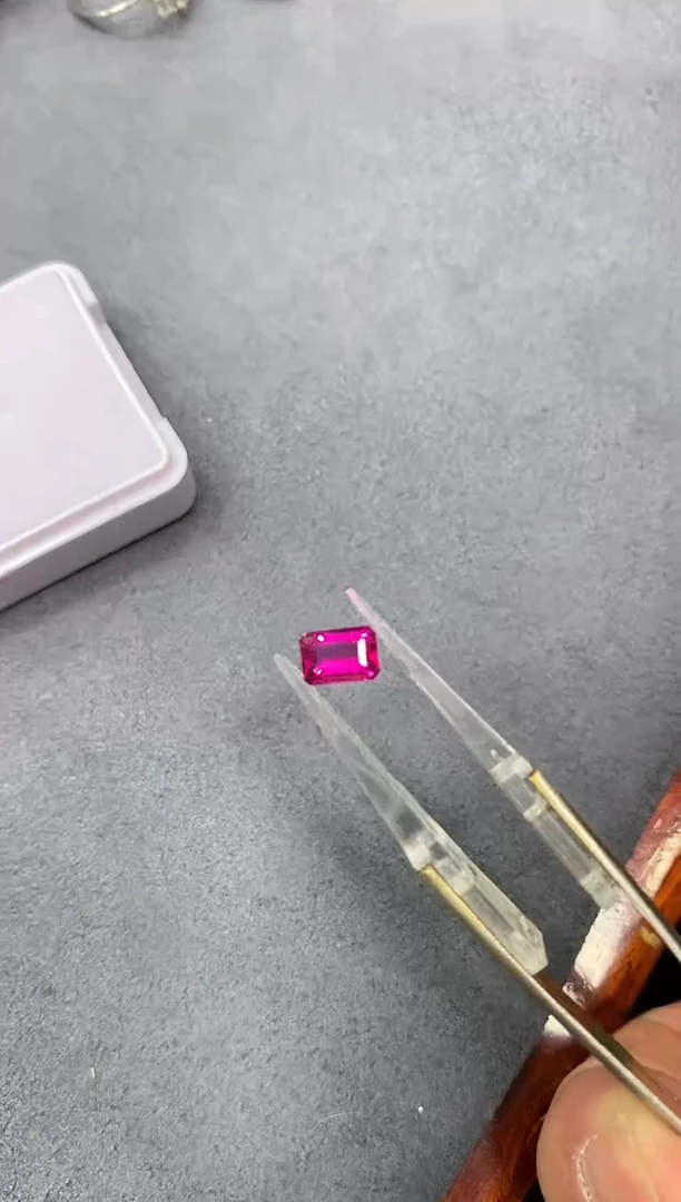 裸石蓝宝石1.12ct 17