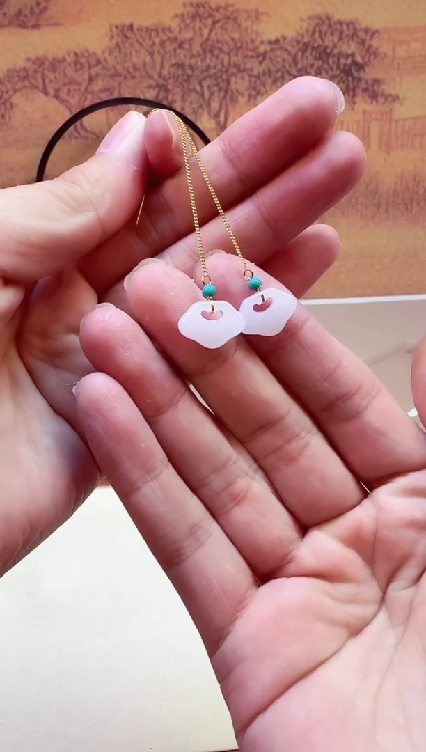 和田玉14K金镶嵌耳饰E70