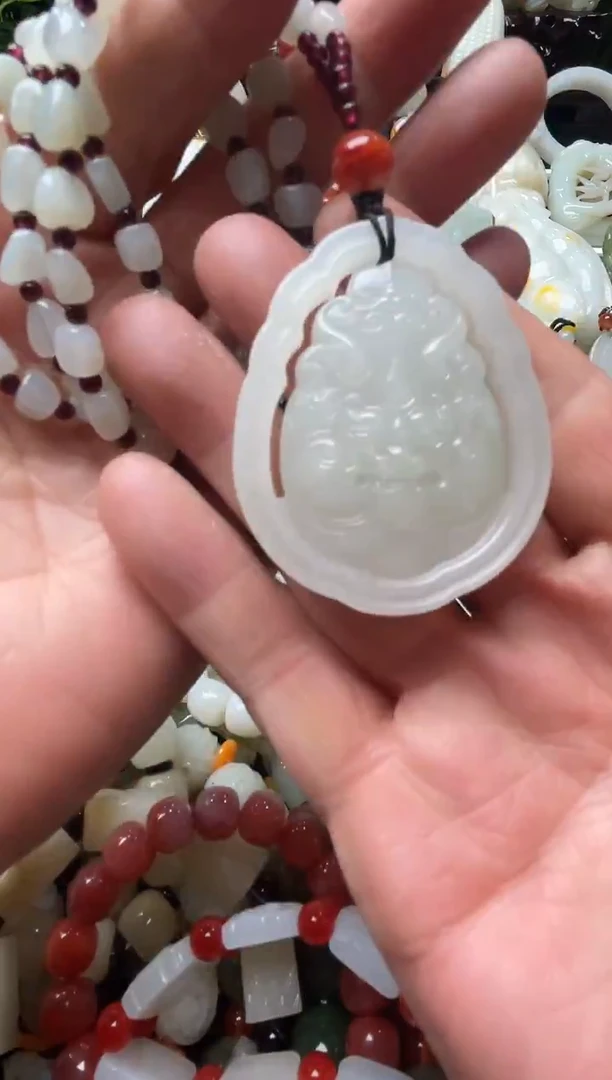 未镶嵌和田玉挂件挂件