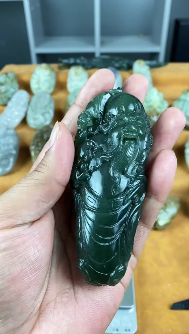 未镶嵌和田玉挂件1