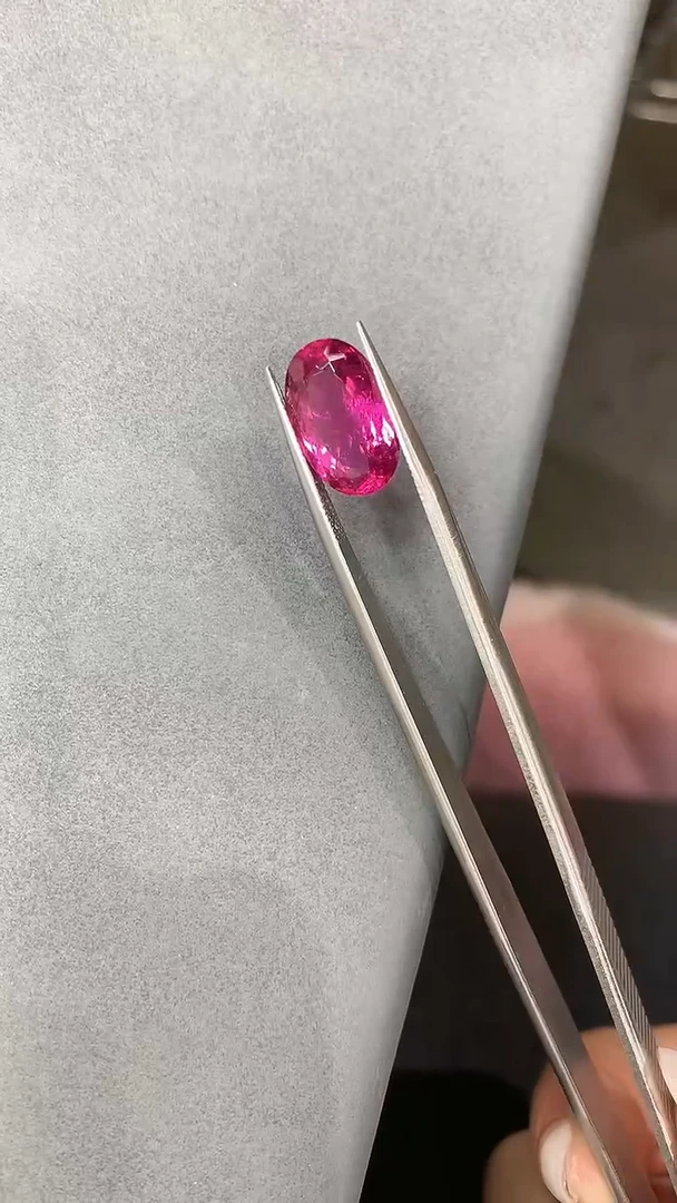 未镶嵌裸石碧玺7卢比来裸石5.8ct