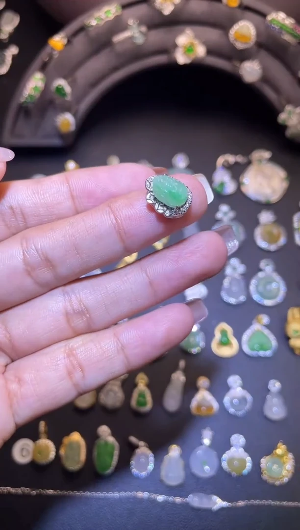 吊坠(不含链)银S925镶嵌翡翠1