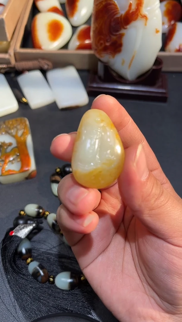 颈饰未镶嵌和田玉（子料）YL-DS-12.5-26