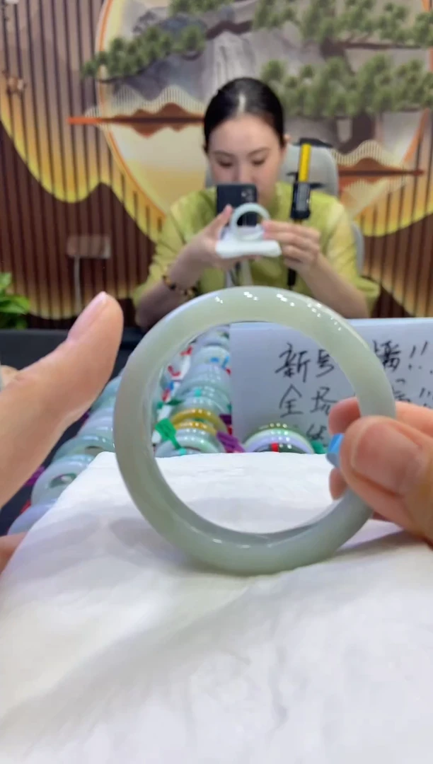 未镶嵌手镯翡翠00002575