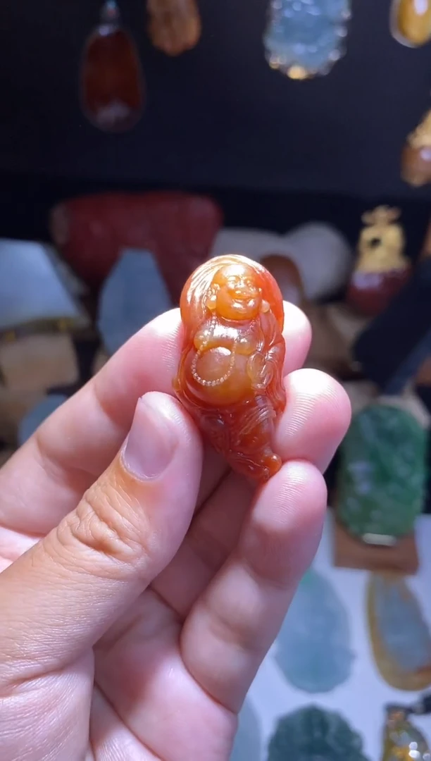 未镶嵌定制翡翠易****生翡翠