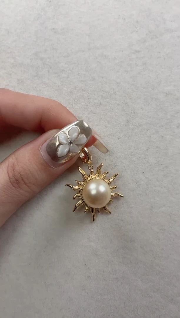 银S925镶嵌吊坠海水珍珠q680