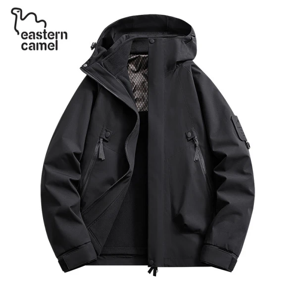 东方骆驼三合一外套男女透气运动户外防水防风情侣连帽登山服