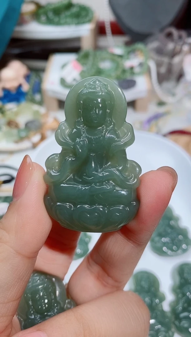 和田玉未镶嵌毛衣链仙****先240一个