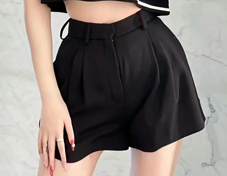 【笑笑家】时尚设计感Y小树林短裤！（建议干洗）D0110