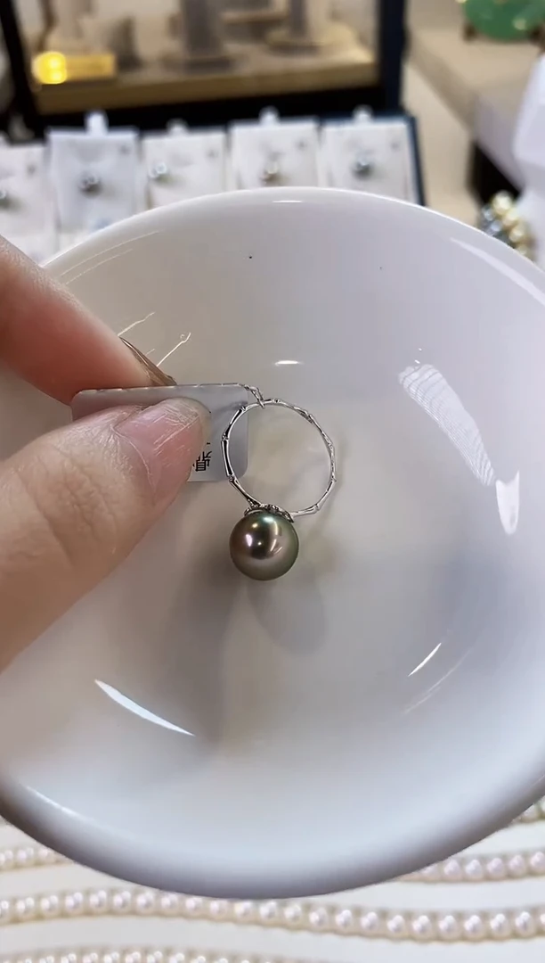 18K金镶嵌戒指海水珍珠9-10大溪地黑珍珠戒指