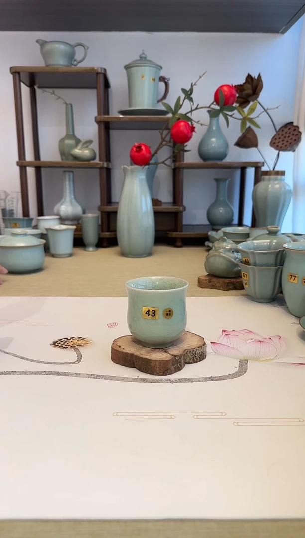 杯子43美人杯 豆绿釉一级精品 主人杯闻香杯*