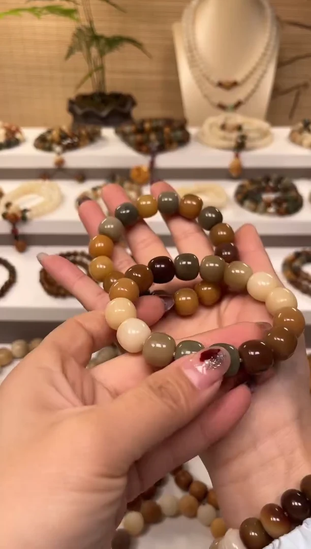 【闪购商品】白玉菩提手串卡13福利手串一个