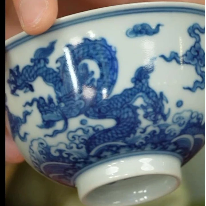 【小乔赏瓷】t景德镇手工手绘堂钟正窑青花鱼化龙杯