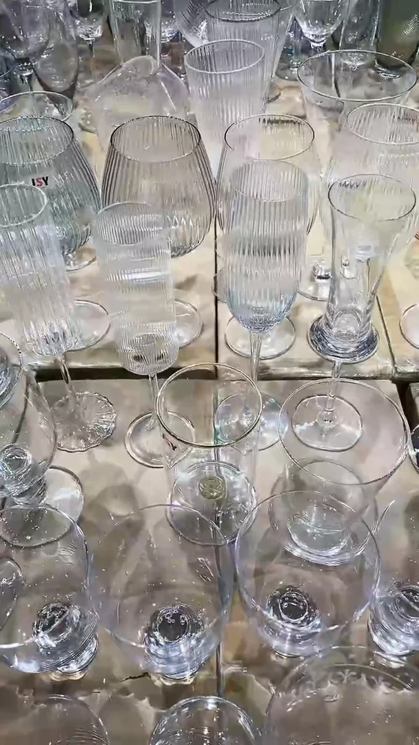 【闪购商品】水晶玻璃4只竖纹直筒香槟杯