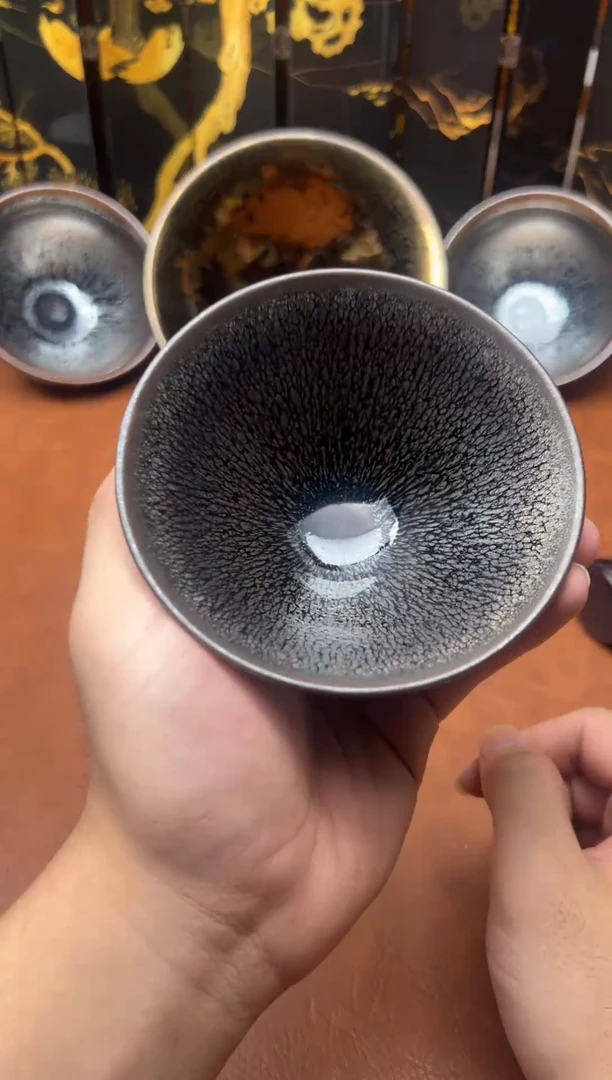茶盏达系斗笠焦金滴