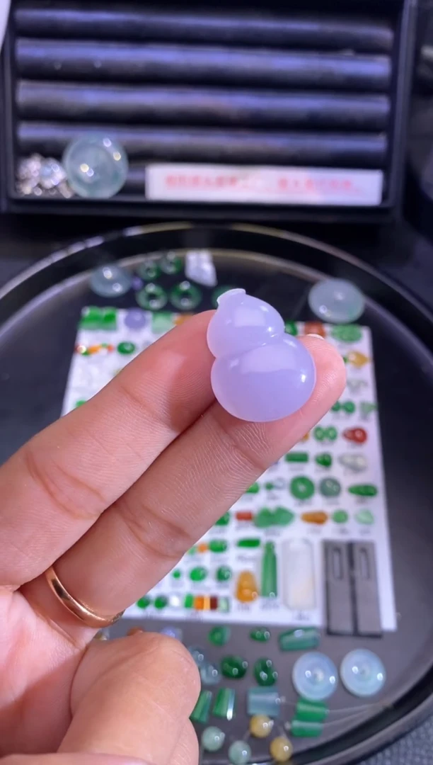 未镶嵌挂件翡翠葫芦