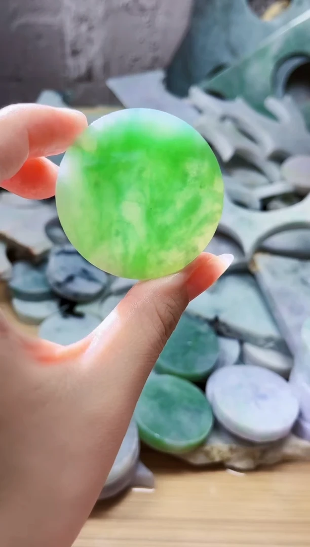 颈饰未镶嵌翡翠天然翡翠A货 南 823