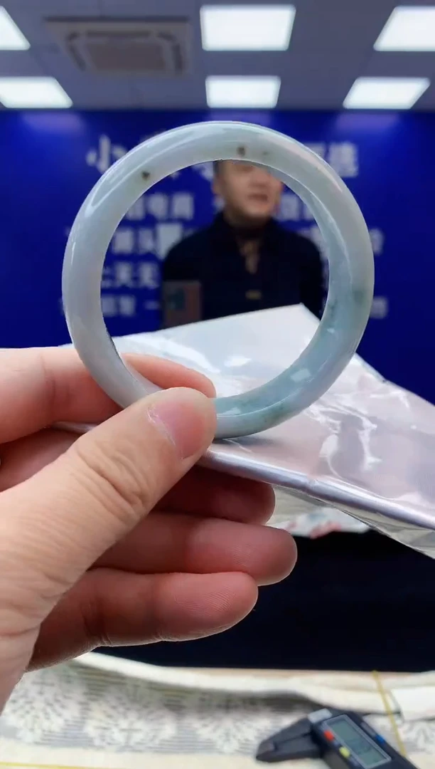【闪购商品】翡翠手镯未镶嵌翡翠天然A货手镯