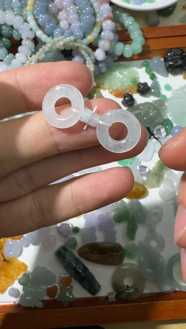 【闪购商品】翡翠颈饰未镶嵌【闪购商品】 天然翡翠