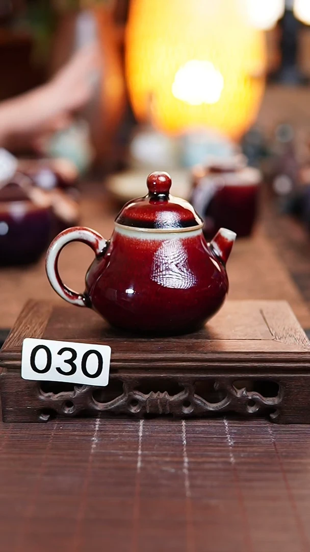 030小梨壶 煤烧玉石釉