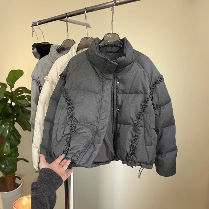 欧货高端保暖短款花边女2025年冬季新款小个子面包服百搭宽松