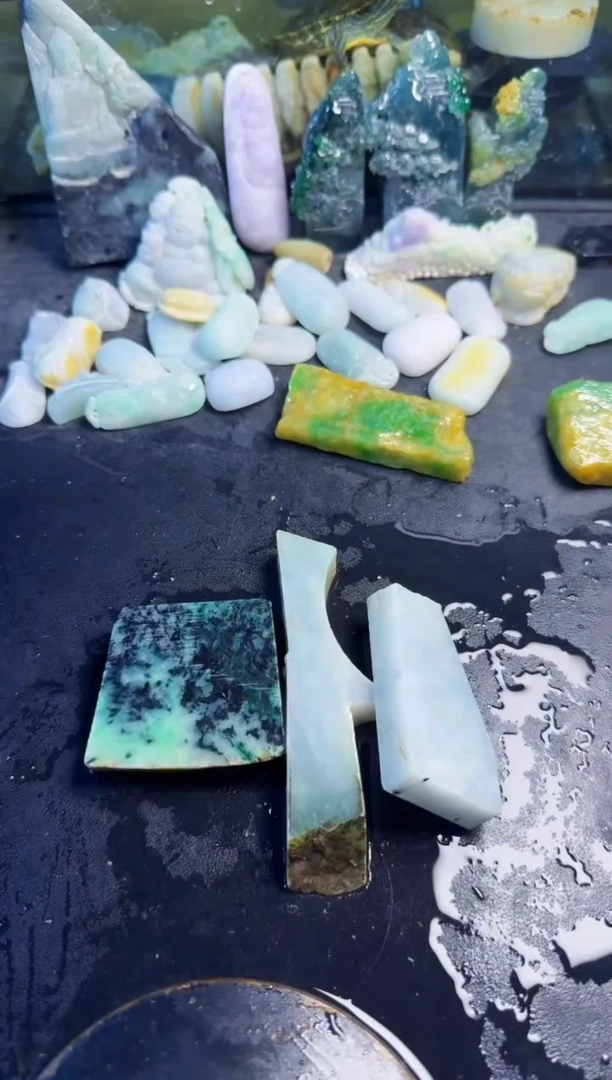 颈饰未镶嵌翡翠天然翡翠026