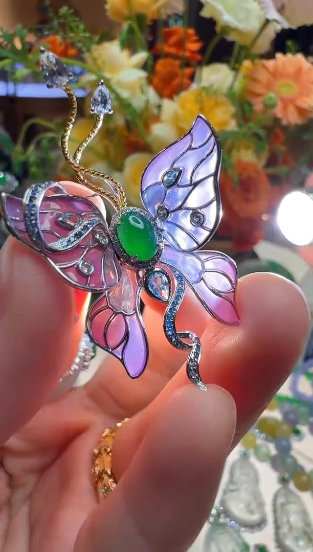 【闪购商品】翡翠吊坠(不含链)18K金镶嵌多样性团购发一件