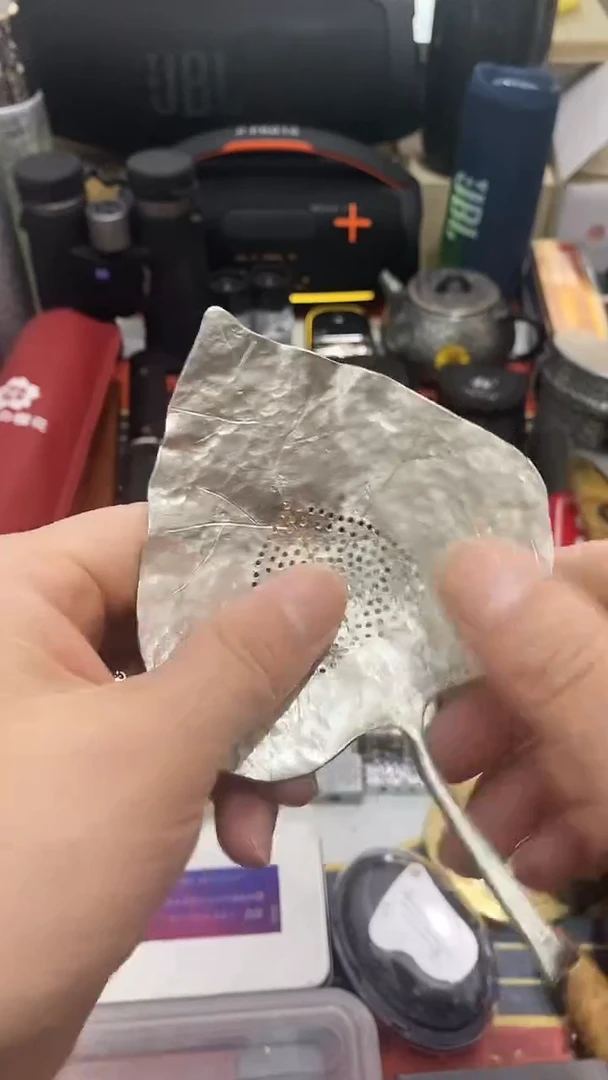 瓷片闪购商品 如图所示