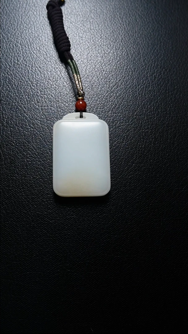 【闪购商品】和田玉颈饰未镶嵌无事牌