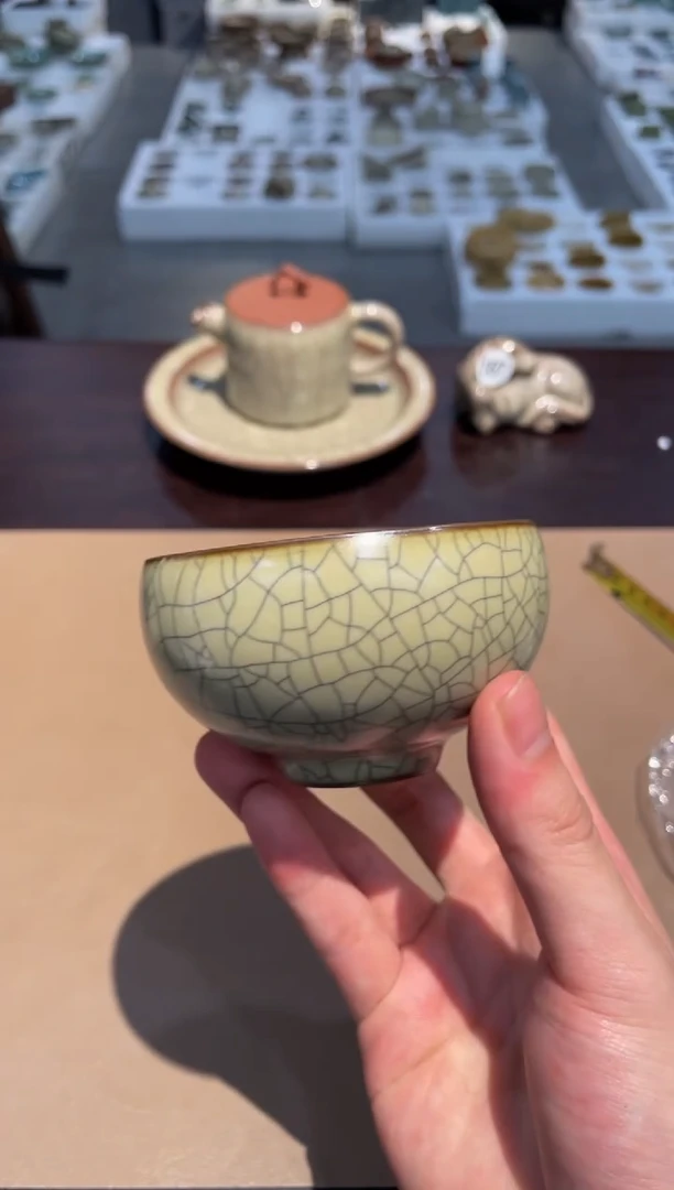 84窑承龙泉青瓷豪哥窑碗型杯