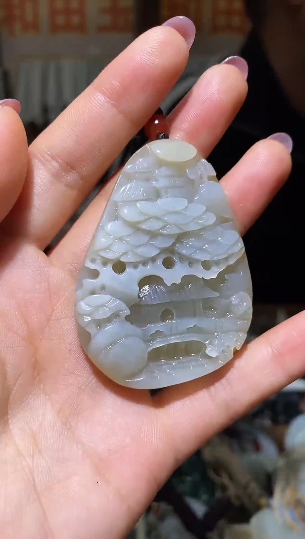 颈饰未镶嵌和田玉1