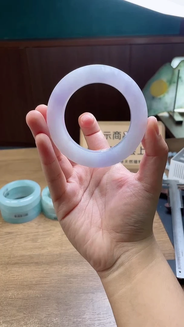 定制翡翠手镯未镶嵌定制