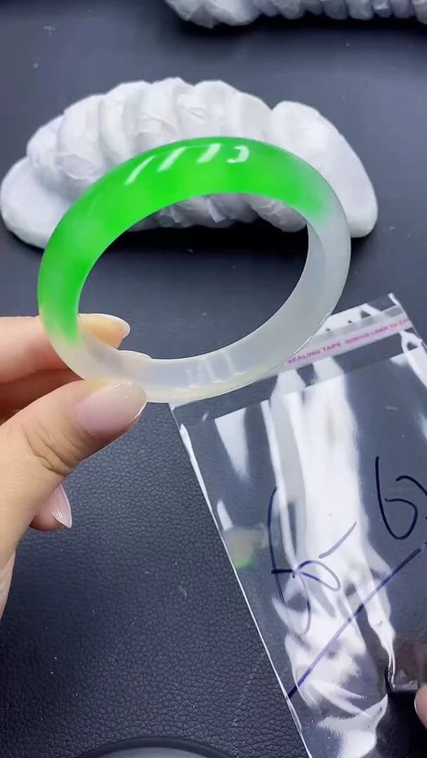 高冰透美人手镯 所见即所得117