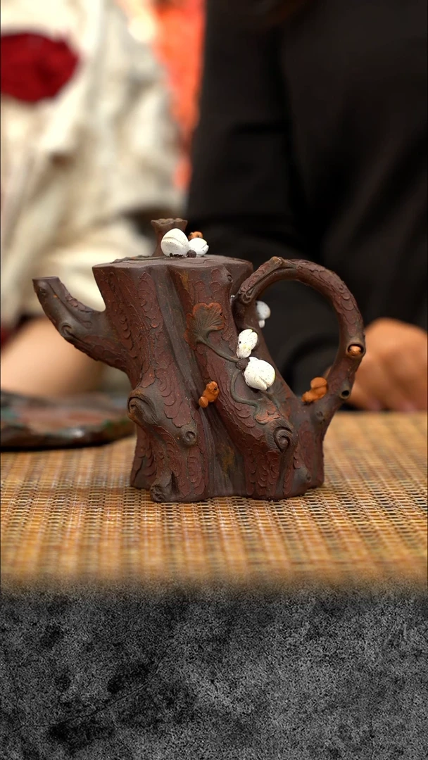 宜兴紫砂 紫砂茶壶 白果松桩