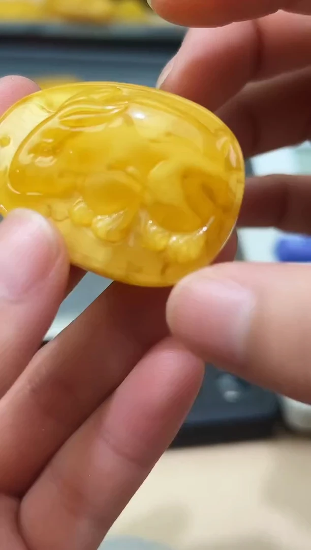 未镶嵌蜜蜡裸石蜜蜡吊坠