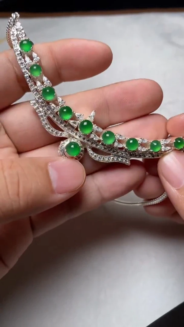 未镶嵌定制翡翠流*、天然缅甸翡翠A货