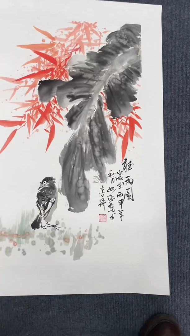 竖款精品开三花鸟，