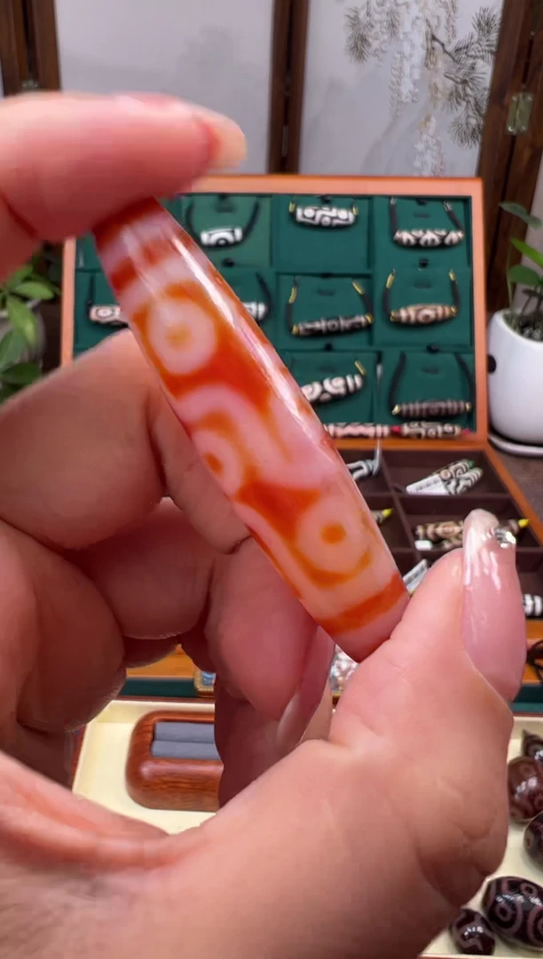 未镶嵌颈饰玛瑙/玉髓109.(微瑕)